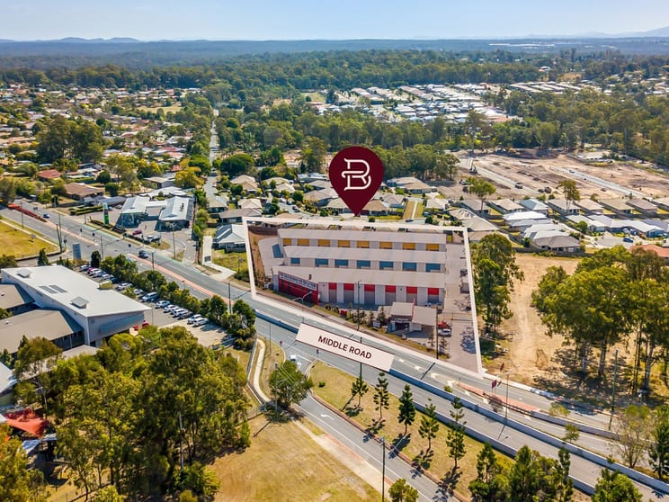 Click to view all images 213/21 Middle Road Hillcrest QLD 4118 - Image 1