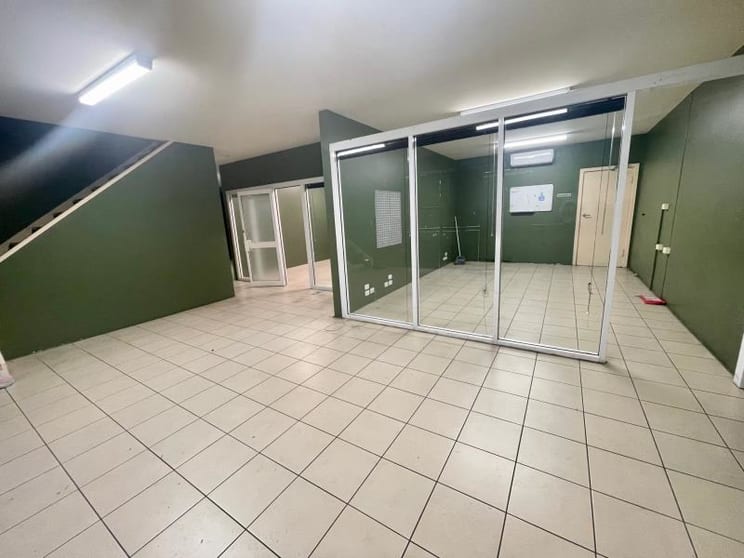 Click to view all images Unit 6/13 Pioneer Avenue Tuggerah NSW 2259 - Image 3