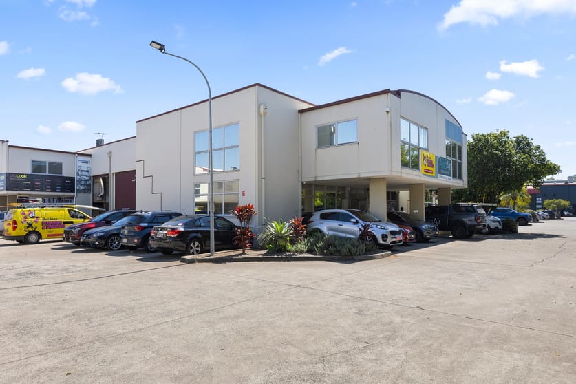 Click to view all images 14/43 Links Avenue Eagle Farm QLD 4009 - Image 1