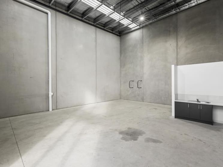 Click to view all images Unit 19, 3 Dyson Court Breakwater VIC 3219 - Image 3