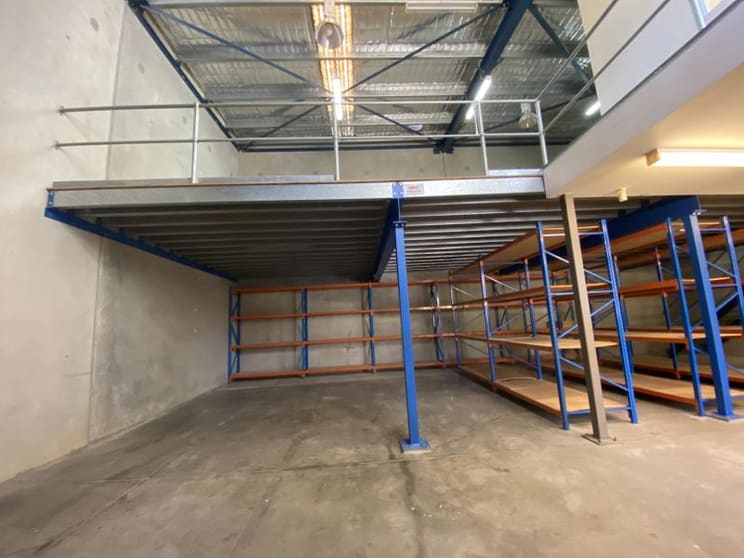 Click to view all images Unit 11/4 Birmingham Avenue Villawood NSW 2163 - Image 2