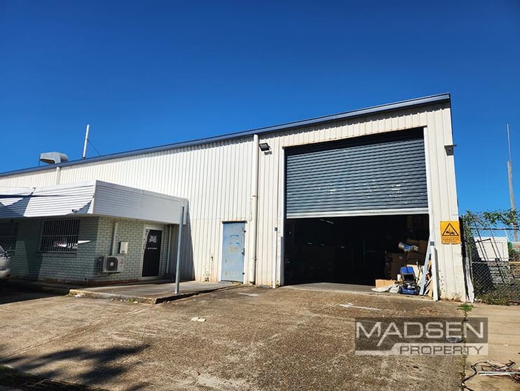 Click to view all images 14B Bronze Street Sumner QLD 4074 - Image 1