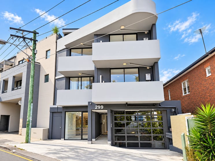 Click to view all images Shop 15/299 Stanmore Road Petersham NSW 2049 - Image 1