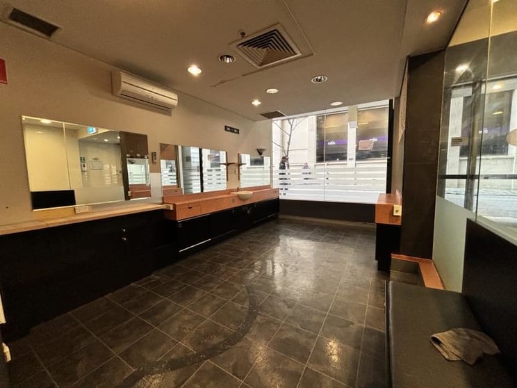 Click to view all images Ground Suite 14/22 Elizabeth Street Hobart TAS 7000 - Image 2