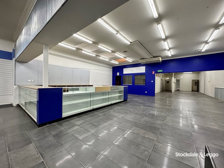 Click to view all images 126-128 High Street Shepparton VIC 3630 - Image 3