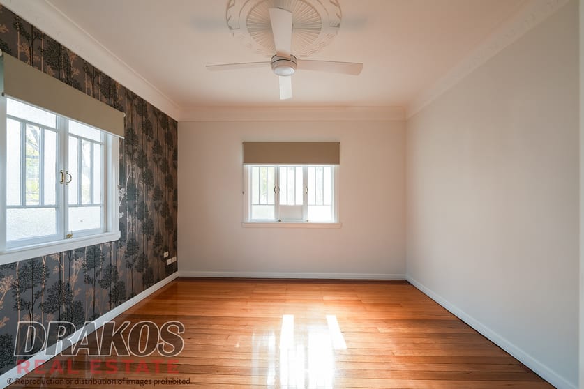 Click to view all images 84 Sherwood Road Rocklea QLD 4106 - Image 2
