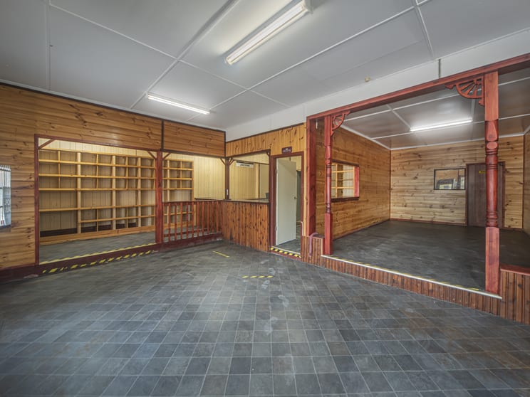 Click to view all images 63 Meroo Street Bomaderry NSW 2541 - Image 2