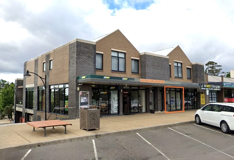 Click to view all images Shop 3/297 Great Western Highway Lawson NSW 2783 - Image 3