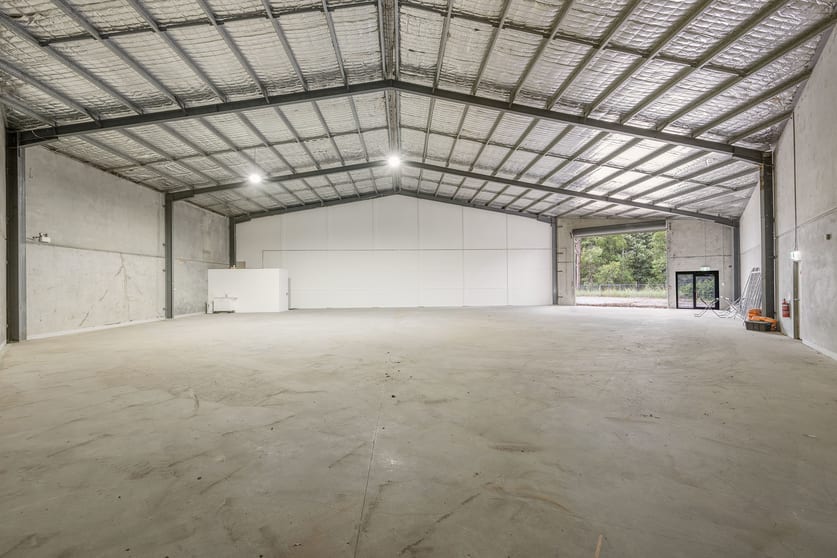 Click to view all images Bay 3/29 Commerce Street Wauchope NSW 2446 - Image 3