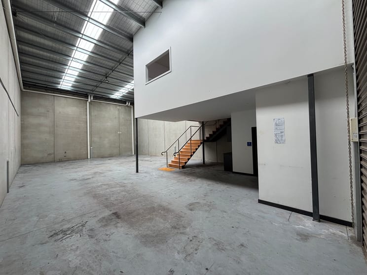 Click to view all images 9/24 Bormar Drive Pakenham VIC 3810 - Image 3