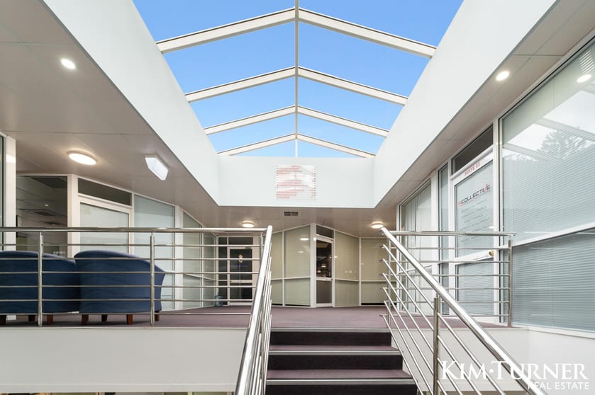 Click to view all images 9/7 The Esplanade Mount Pleasant WA 6153 - Image 3