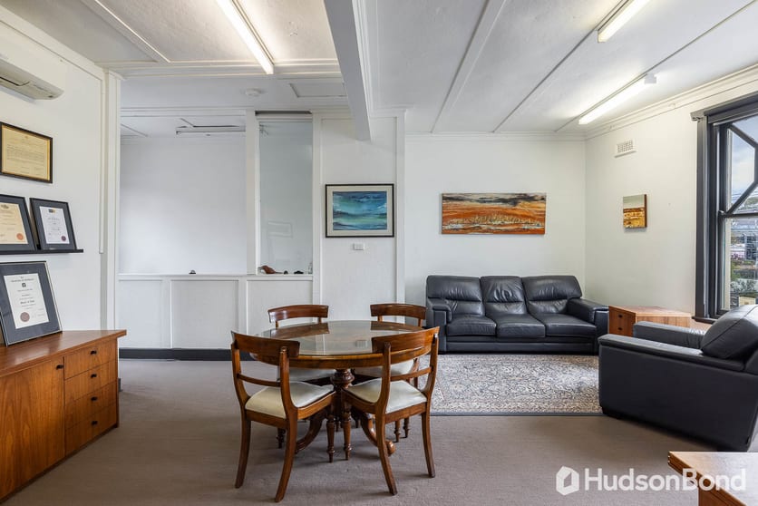 Click to view all images South Parade Blackburn VIC 3130 - Image 2