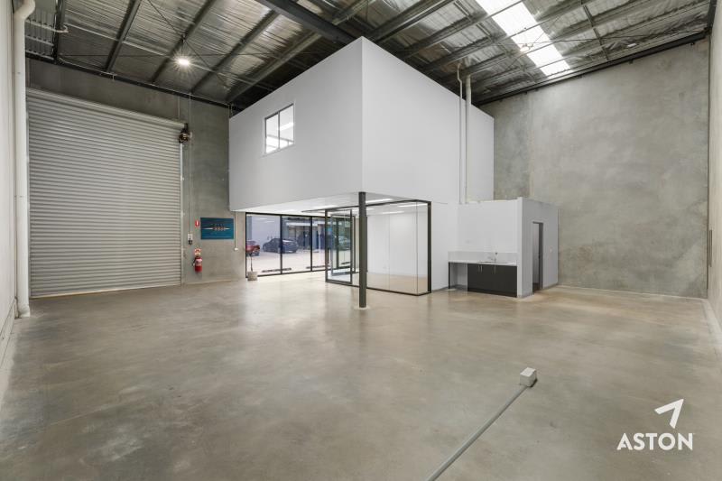 Click to view all images 23/31-39 Norcal Road Nunawading VIC 3131 - Image 3