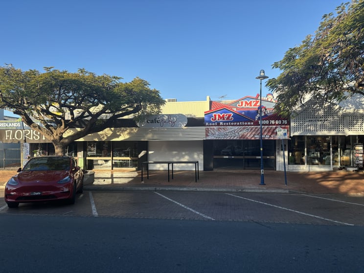 Click to view all images 1B/98-108 Bloomfield Street Cleveland QLD 4163 - Image 2
