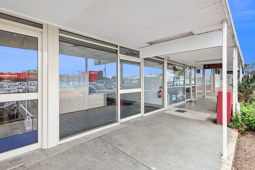 Click to view all images 2 Belmont Square Belmont VIC 3216 - Image 1