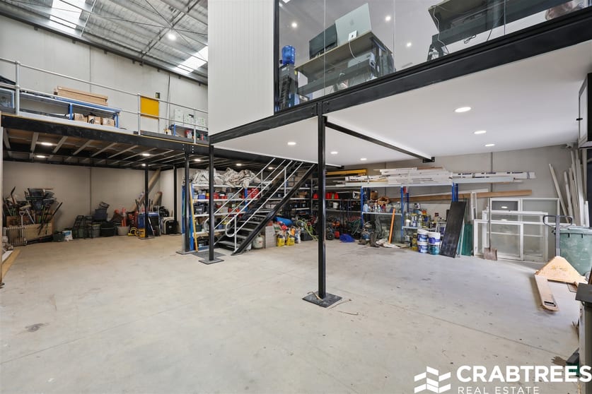 Click to view all images 4/140 Fairbank Road Clayton South VIC 3169 - Image 2