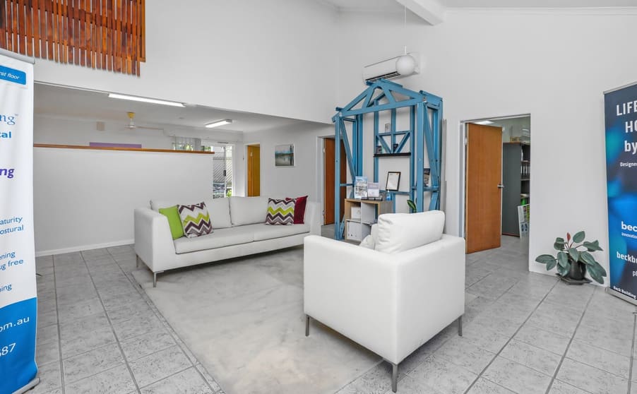 Click to view all images 3/8 Maisel Close Smithfield QLD 4878 - Image 3