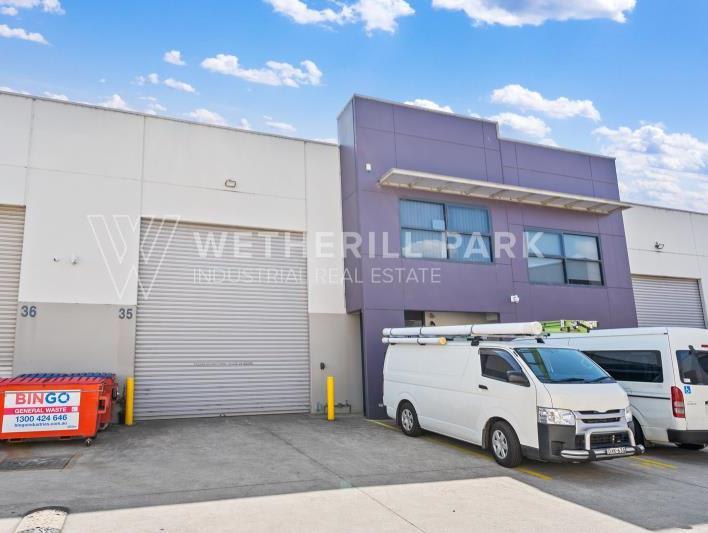 Click to view all images Smithfield NSW 2164 - Image 1