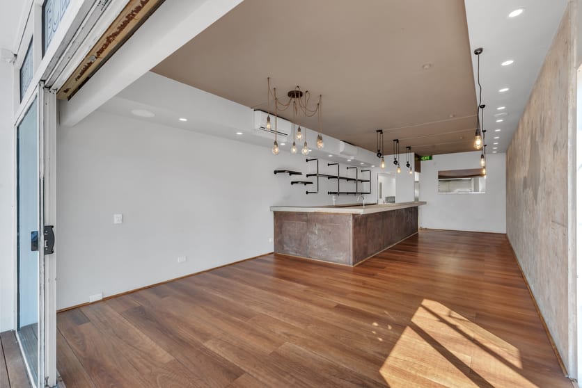 Click to view all images Shop 1/253 Gympie Terrace Noosaville QLD 4566 - Image 3