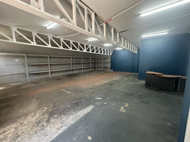 Click to view all images 41D Whyalla Street Fyshwick ACT 2609 - Image 3