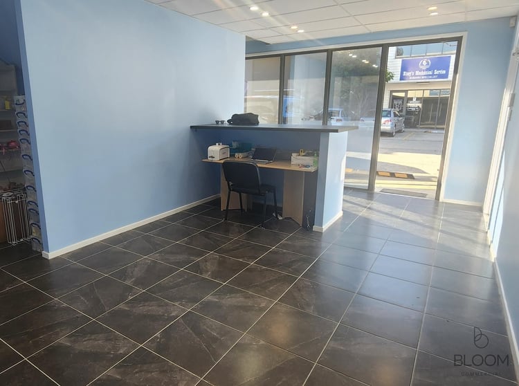 Click to view all images 15/116 Lipscombe Road Deception Bay QLD 4508 - Image 2