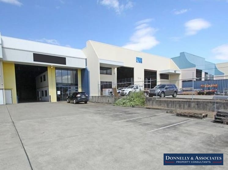 Click to view all images 2/68-70 Nestor Drive Meadowbrook QLD 4131 - Image 3