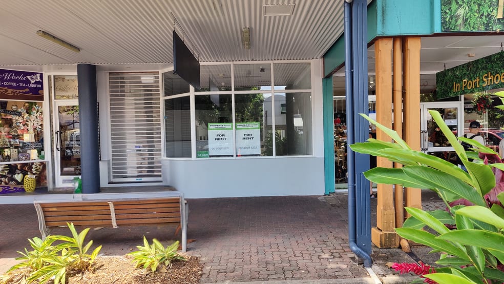 Click to view all images 6/32 Macrossan Street Port Douglas QLD 4877 - Image 1