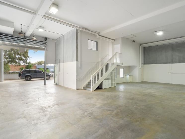 Click to view all images Unit 18/7 Hoyle Avenue Castle Hill NSW 2154 - Image 1