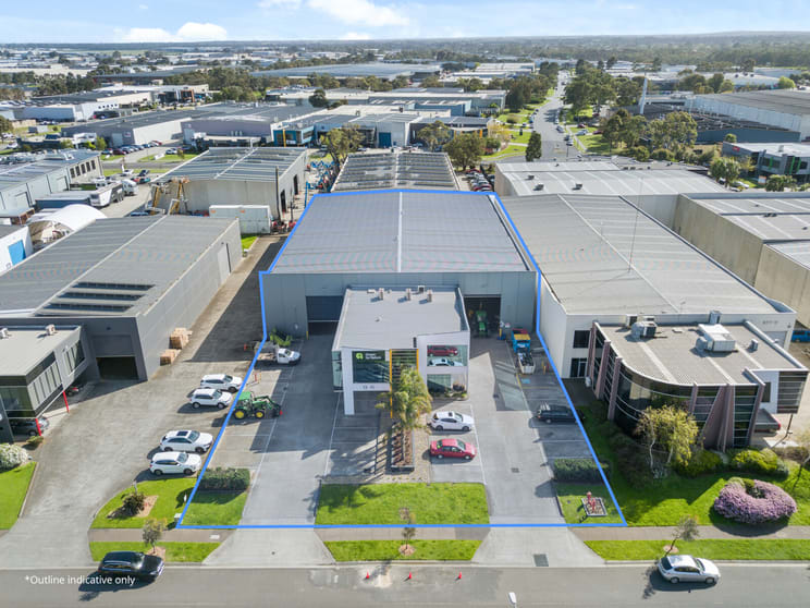 Click to view all images 13-15 Endeavour Way Braeside VIC 3195 - Image 1