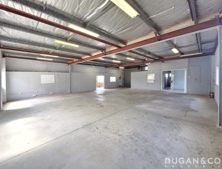 Click to view all images Arana Hills QLD 4054 - Image 1