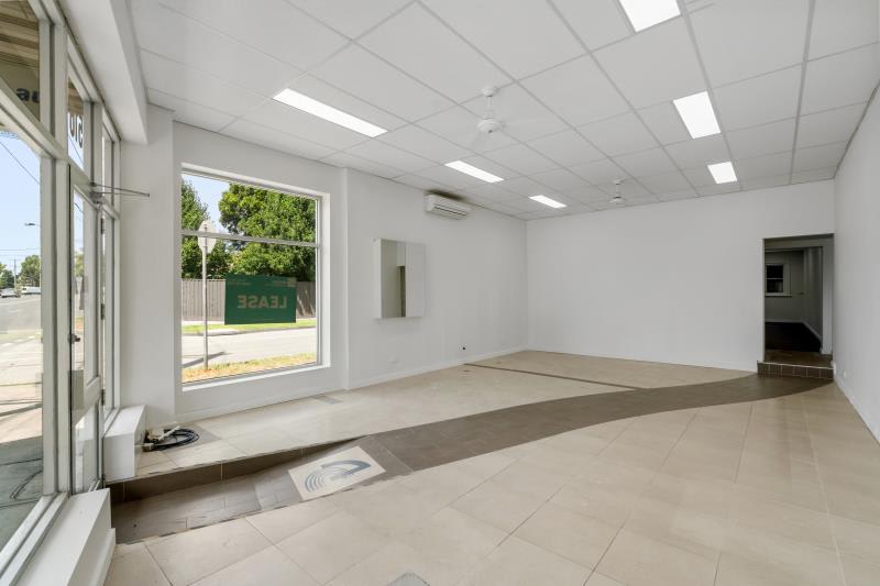 Click to view all images 516 Waverley Road Malvern East VIC 3145 - Image 2