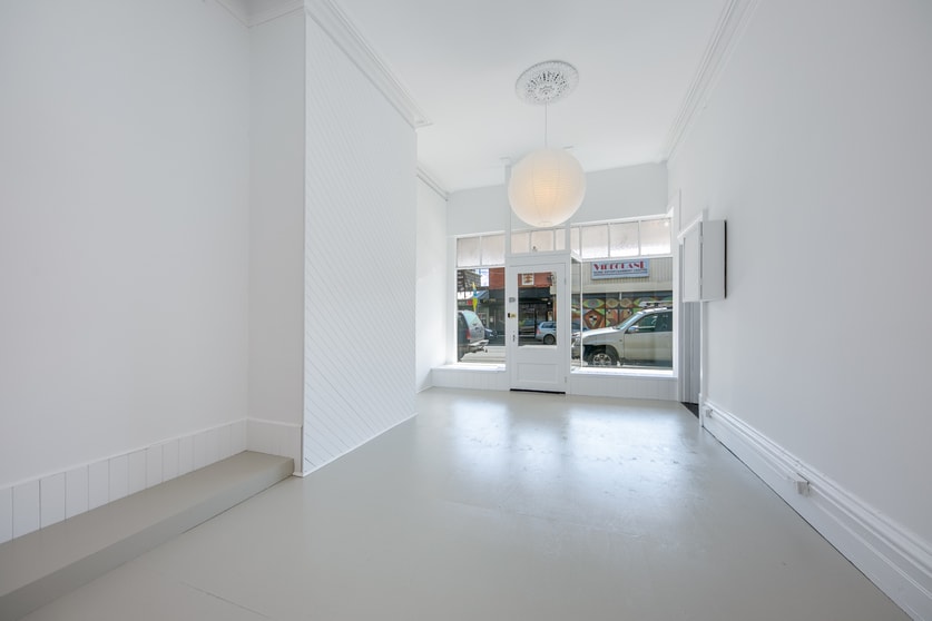Click to view all images 18 High Street Kyneton VIC 3444 - Image 3
