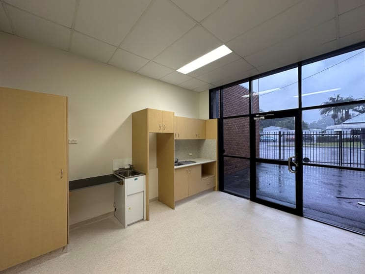 Click to view all images 2A/62-64 Moonee Street Coffs Harbour NSW 2450 - Image 3