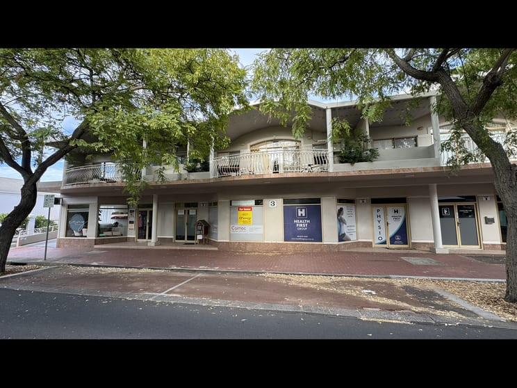 Click to view all images Unit 3/1 Victoria Street Bunbury WA 6230 - Image 3