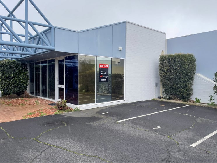 Click to view all images Unit 2/30 Forrest Avenue South Bunbury WA 6230 - Image 2