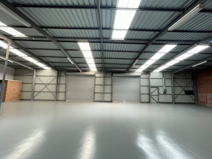 Click to view all images Unit 1/75 Albert Road East Bunbury WA 6230 - Image 3