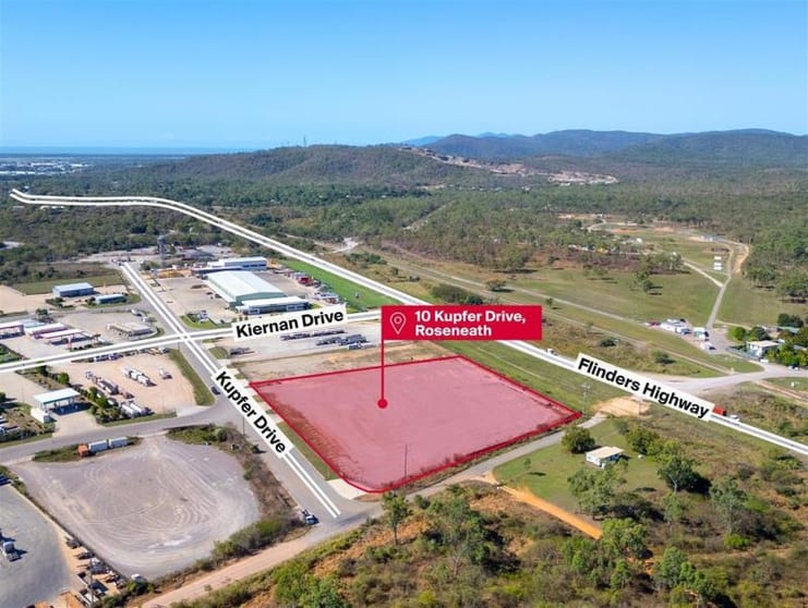Click to view all images 10 Kupfer Drive Roseneath QLD 4811 - Image 1