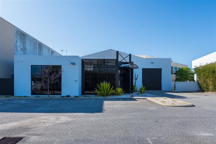 Click to view all images 8 Gould Street Osborne Park WA 6017 - Image 3