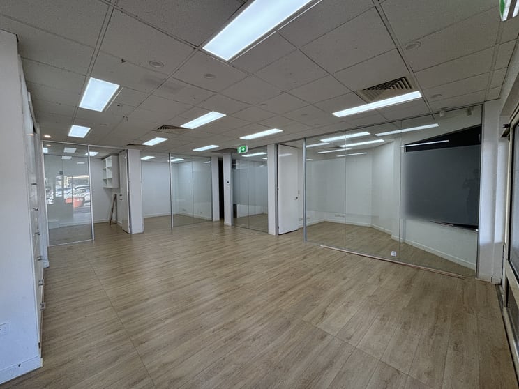 Click to view all images 13/18 Ferry Street Nerang QLD 4211 - Image 2