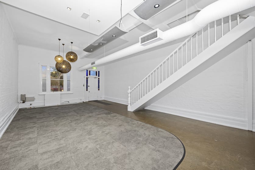 Click to view all images 96-98 Bridport Street Albert Park VIC 3206 - Image 3