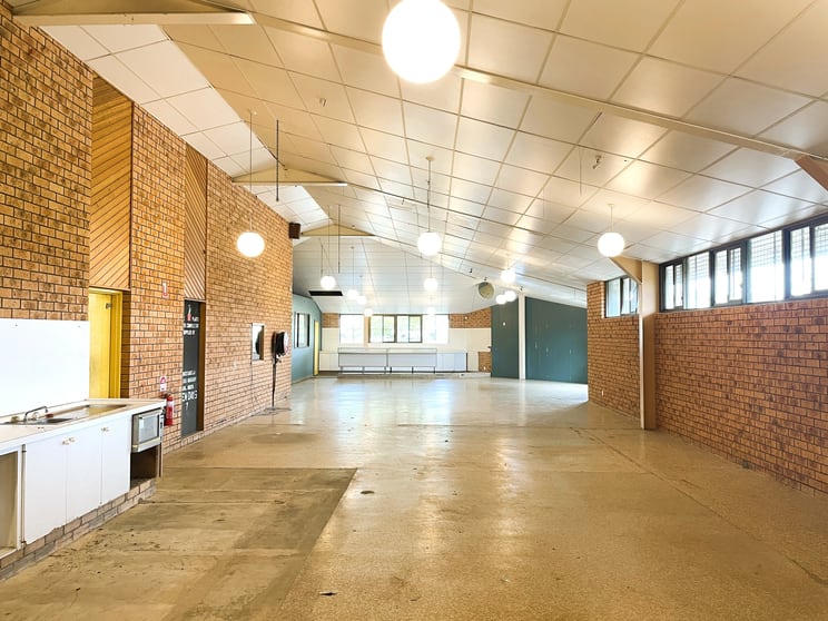Click to view all images 20 Princes Highway Bodalla NSW 2545 - Image 2
