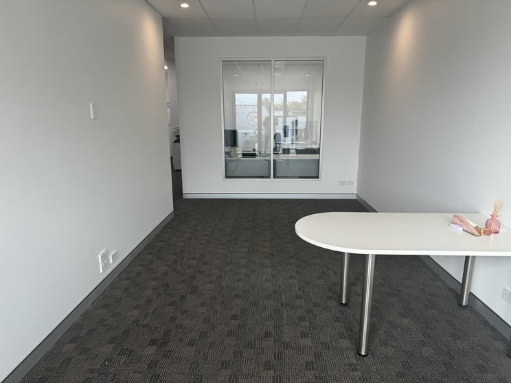 Click to view all images 9 & 10/59 Brisbane Redbank QLD 4301 - Image 3