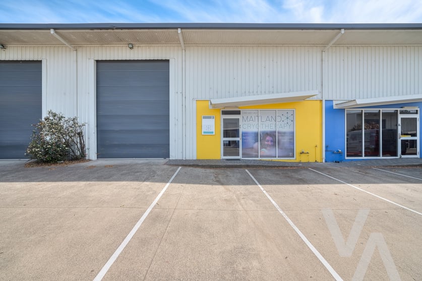 Click to view all images 2/30 Shipley Drive Rutherford NSW 2320 - Image 1