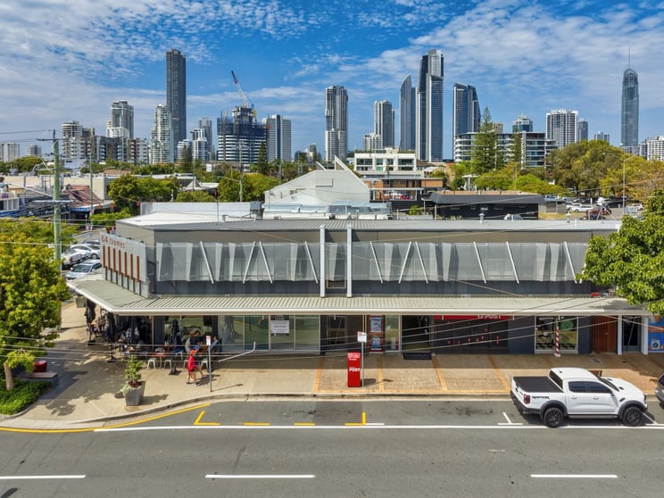 Click to view all images 64 Thomas Drive Chevron Island QLD 4217 - Image 1