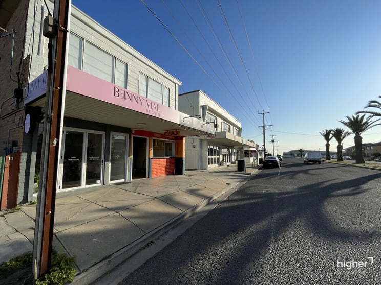2/11 W Beach Road West Beach SA 5024 - Image 3