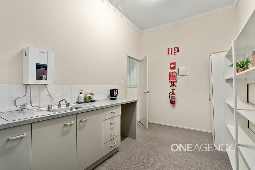 Suite 3/55 Owen Street Huskisson NSW 2540 - Image 3