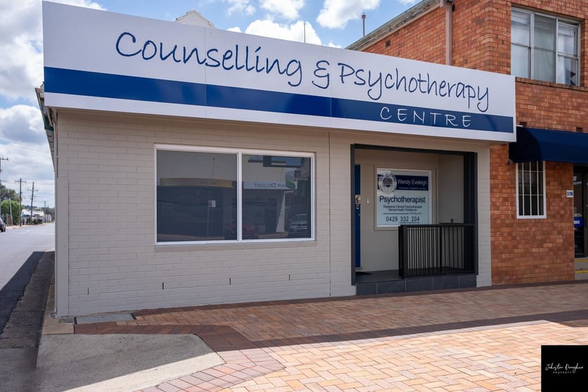Click to view all images 88 Marquis Street Gunnedah NSW 2380 - Image 1
