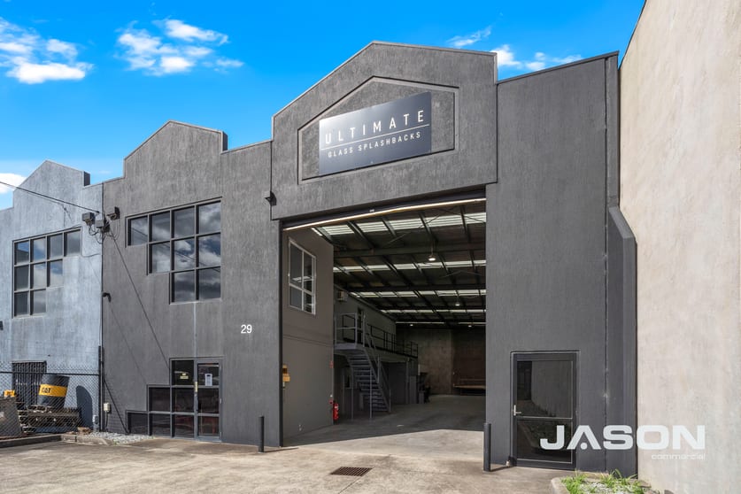 Click to view all images 29 Ovata Drive Tullamarine VIC 3043 - Image 2