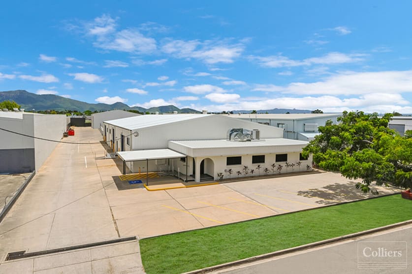 2/54 Keane Street Currajong QLD 4812 - Image 1