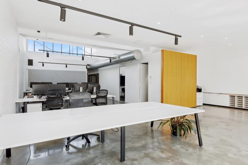 Click to view all images Level Suite/15 Railway Road Subiaco WA 6008 - Image 1